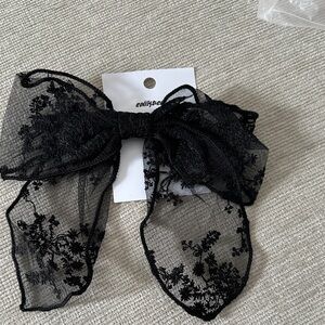 Edikted Black Lace Floral Hair Bow